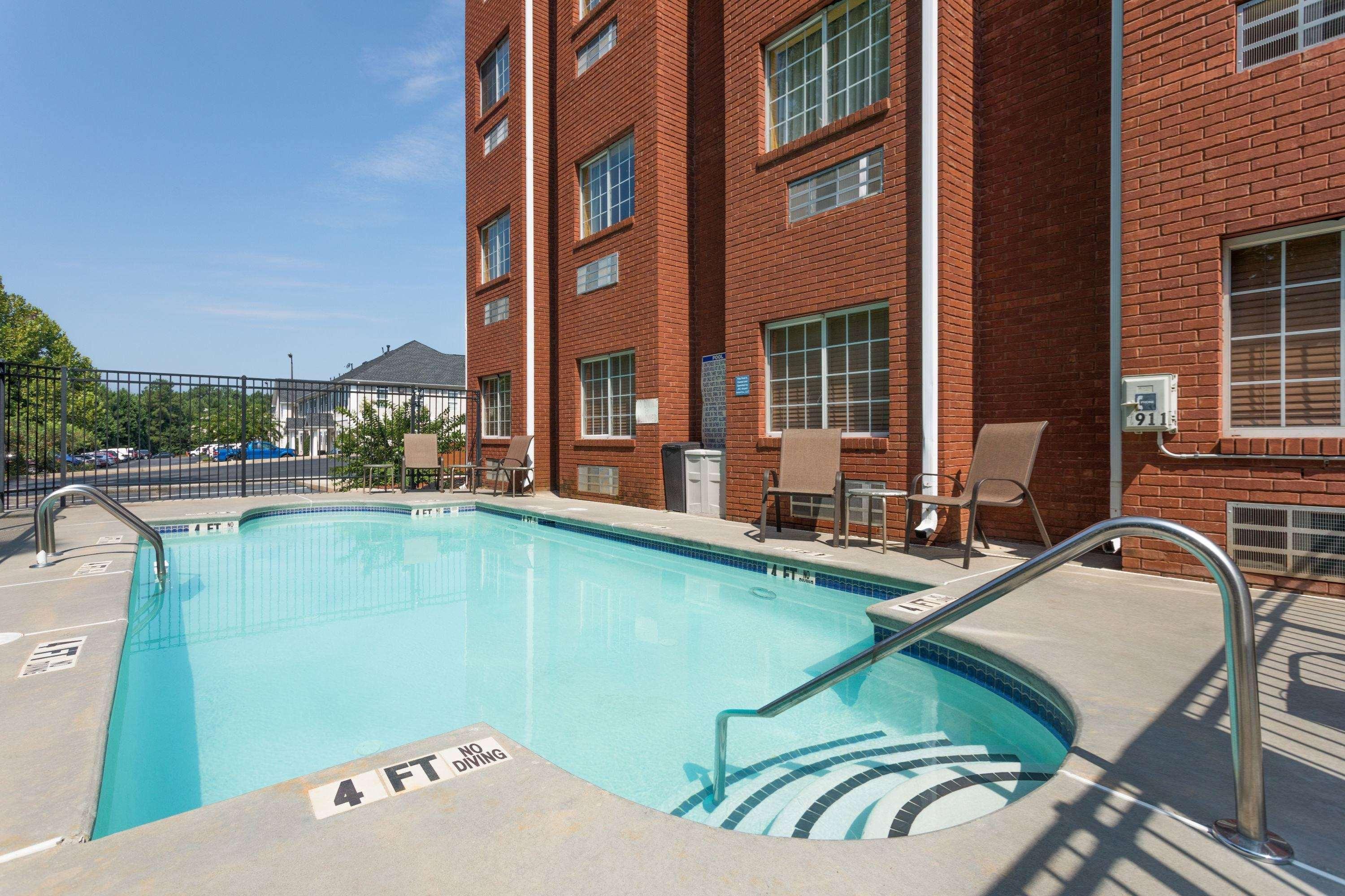 Microtel Inn & Suites By Wyndham Stockbridge/Atlanta I-75 Exterior foto
